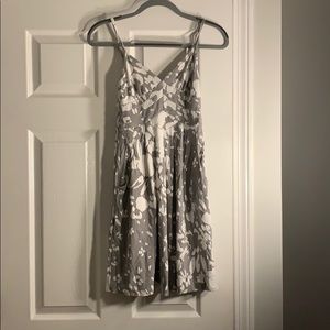 gray/white dress with pockets